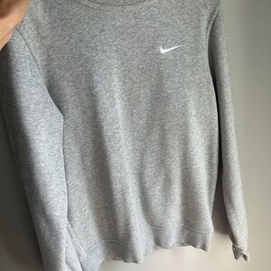 Nike Heather Gray Crewneck Sweatshirt